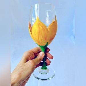 Hand painted Sunflower Wine Glass, 12oz.